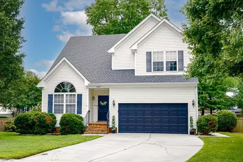 1009 Seagull Ct, Chesapeake, VA 23322
