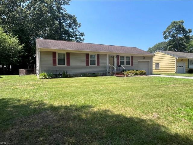 639 Daniel Dr, Newport News, VA 23601