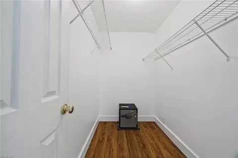 6742 Amanda Ct, Gloucester, VA 23061 photo 24