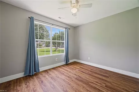 6742 Amanda Ct, Gloucester, VA 23061 photo 18