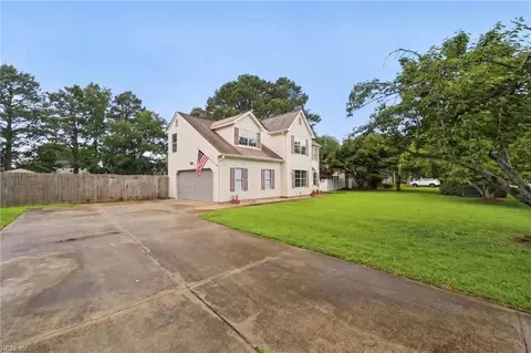 6742 Amanda Ct, Gloucester, VA 23061 photo 2