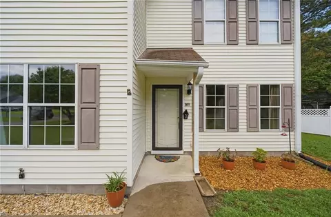 6742 Amanda Ct, Gloucester, VA 23061 photo 5