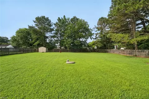 6742 Amanda Ct, Gloucester, VA 23061 photo 42