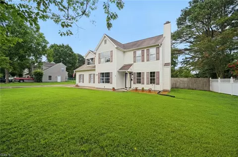 6742 Amanda Ct, Gloucester, VA 23061 photo 4