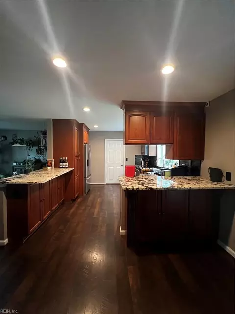 Kitchen - 754 E Little Back River Rd, Hampton, VA 23669 photo 4 of 4