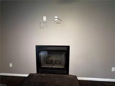 Living - 754 E Little Back River Rd, Hampton, VA 23669 photo 2 of 2