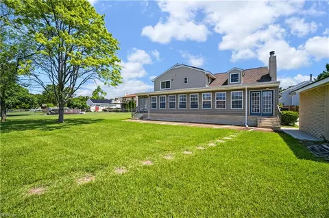 Exterior - 203 Skipper Ct, Hampton, VA 23669 photo 6 of 12