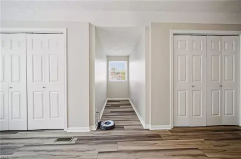 Entry Way - 203 Skipper Ct, Hampton, VA 23669 photo 1 of 1