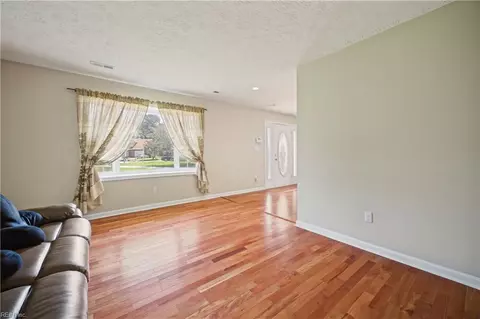 Living - 203 Skipper Ct, Hampton, VA 23669 photo 1 of 5