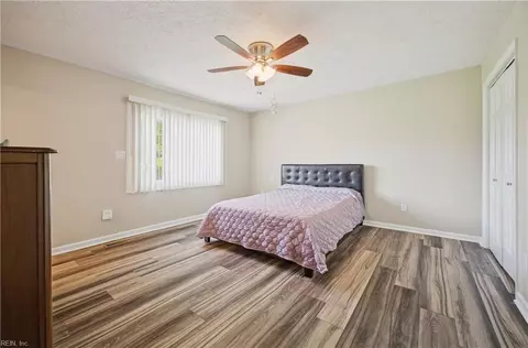 Bedroom - 203 Skipper Ct, Hampton, VA 23669 photo 5 of 6