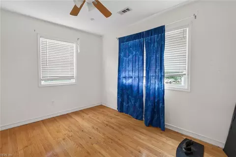 101 Garrett Dr, Hampton, VA 23669 photo 10