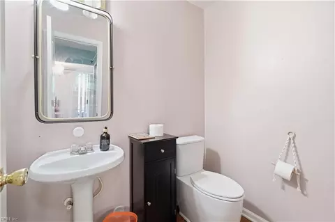 Bath - 4606 Old Fox Trl, Chesapeake, VA 23321 photo 1 of 4