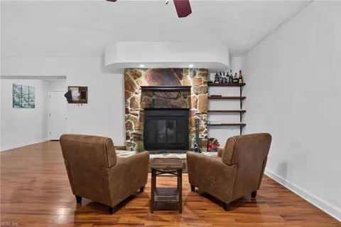 713 Pelham Dr, Hampton, VA 23669 photo 21