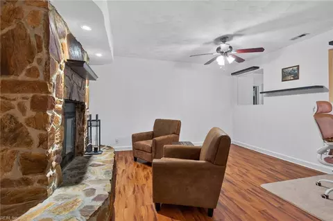713 Pelham Dr, Hampton, VA 23669 photo 20