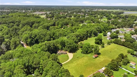 View/Area - 16 Dashiell Dr, Smithfield, VA 23430 photo 6 of 6