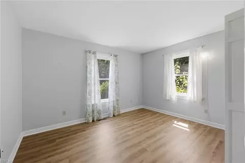 Bedroom - 16 Dashiell Dr, Smithfield, VA 23430 photo 2 of 7