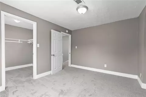 Bedroom - 509 N Mallory St, Hampton, VA 23663 photo 4 of 5