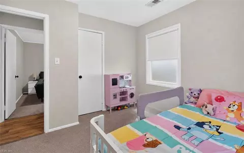 Bedroom - 108 Clover St, Hampton, VA 23669 photo 3 of 6