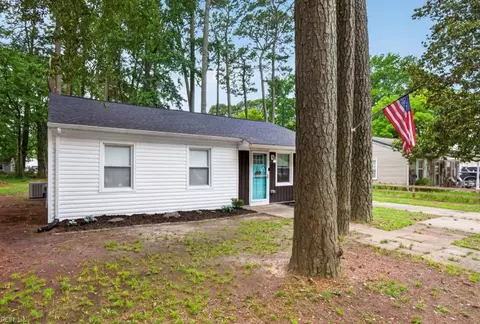 Other - 108 Clover St, Hampton, VA 23669 photo 2 of 13