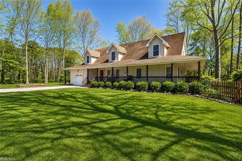 4172 Godwin Blvd, Suffolk, VA 23434
