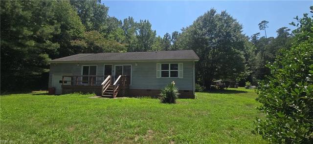 450 Hicks Rd, Hudgins, VA 23076