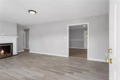 Living - 1813 Canterbury Rd, Hampton, VA 23666 photo 1 of 9