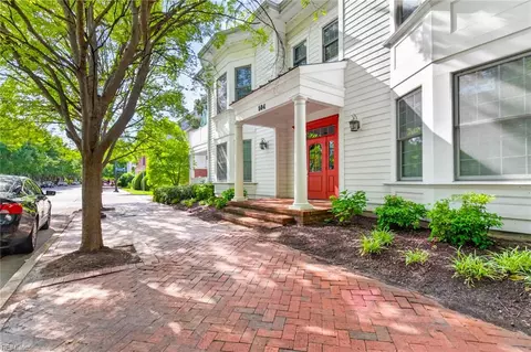 504 E Freemason St #3B, Norfolk, VA 23510