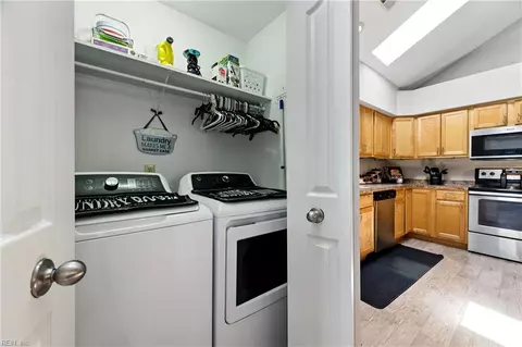 Other - 415 Raleigh Ave, Hampton, VA 23661 photo 7 of 10