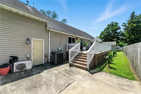 Exterior - 415 Raleigh Ave, Hampton, VA 23661 photo 8 of 12