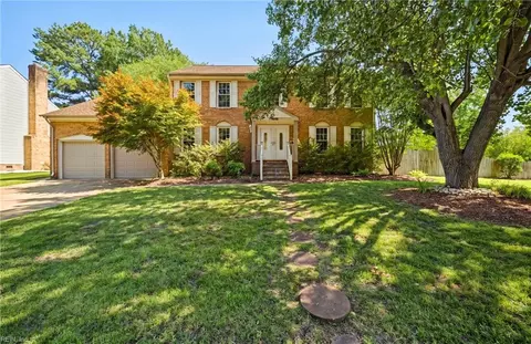 4465 Revere Dr, Virginia Beach, VA 23456
