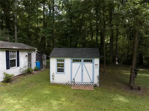 Exterior - 6394 Meadow Dr, Gloucester, VA 23061 photo 3 of 11
