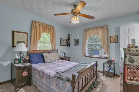 Bedroom - 6394 Meadow Dr, Gloucester, VA 23061 photo 1 of 5
