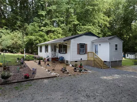 Other - 6394 Meadow Dr, Gloucester, VA 23061 photo 3 of 9
