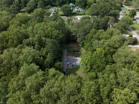 View/Area - 6394 Meadow Dr, Gloucester, VA 23061 photo 10 of 10