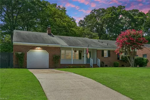 163 Princess Margaret Dr, Newport News, VA 23602