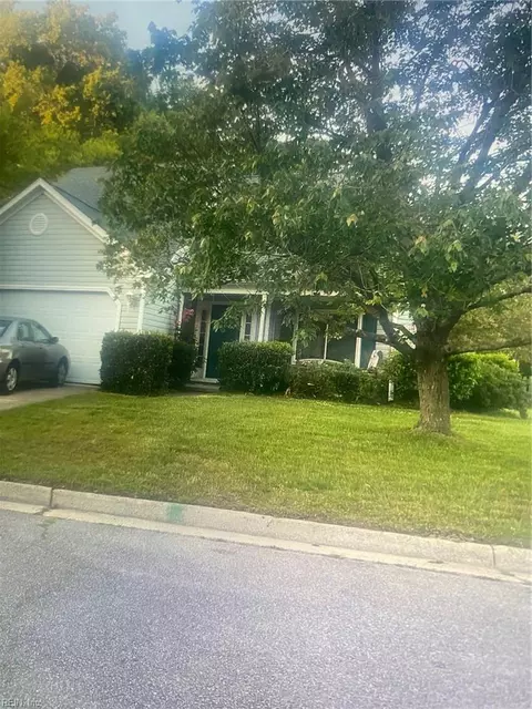 3700 Bridle Path Ln, Suffolk, VA 23435