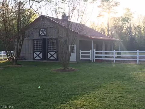 Exterior - 2468 Freeman Mill Rd, Suffolk, VA 23438 photo 3 of 11