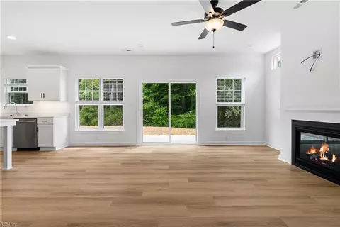 Living - 45 Pelchat Dr, Hampton, VA 23666 photo 3 of 4