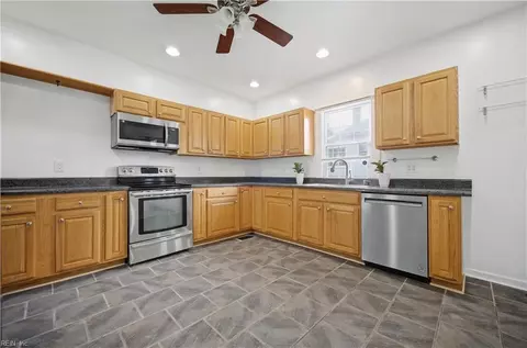 613 N Mallory St, Hampton, VA 23663 photo 11