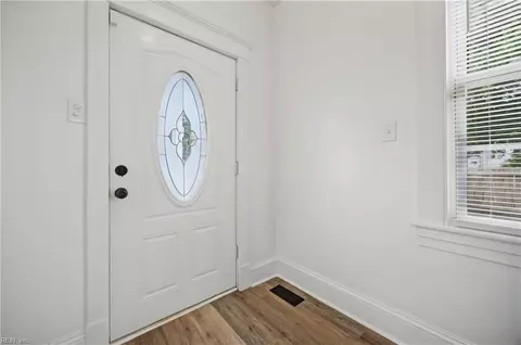 613 N Mallory St, Hampton, VA 23663 photo 6