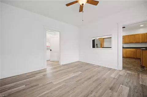 613 N Mallory St, Hampton, VA 23663 photo 9