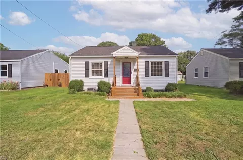 53 Greeneland Blvd, Portsmouth, VA 23701