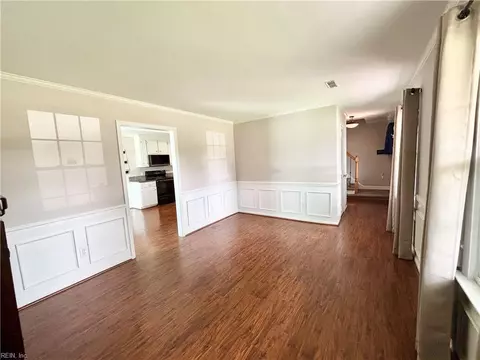 Living - 380 Whealton Rd, Hampton, VA 23666 photo 2 of 9