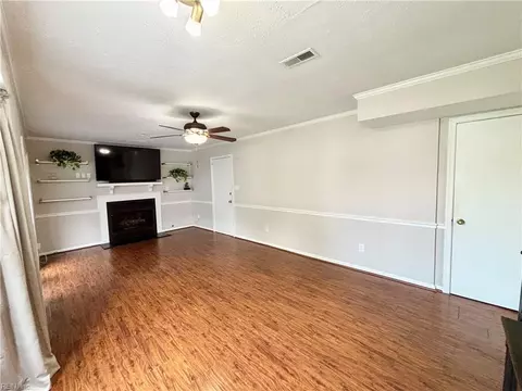 Living - 380 Whealton Rd, Hampton, VA 23666 photo 5 of 9