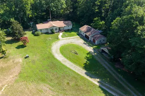9215 Epps Rd, Mechanicsville, VA 23111