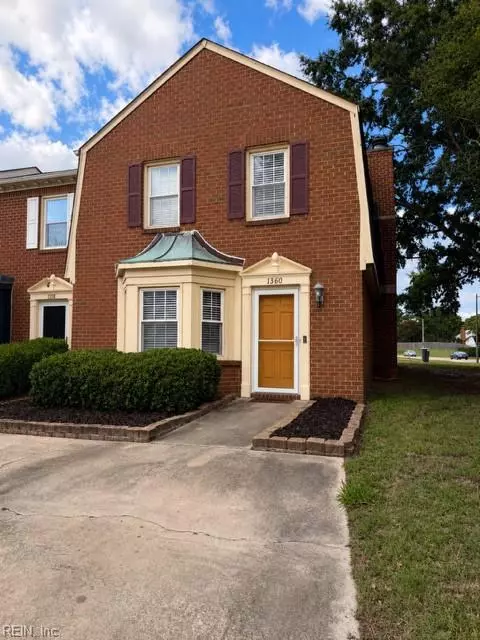 1360 Mill Lake Quarter, Chesapeake, VA 23320