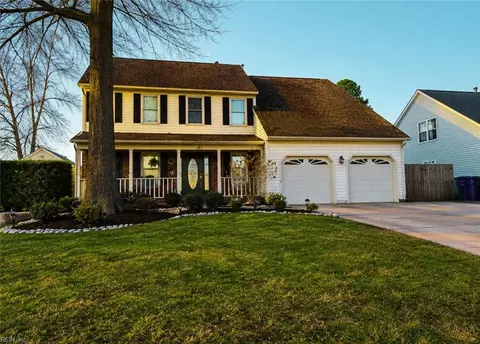 181 Golden Maple Dr, Virginia Beach, VA 23452