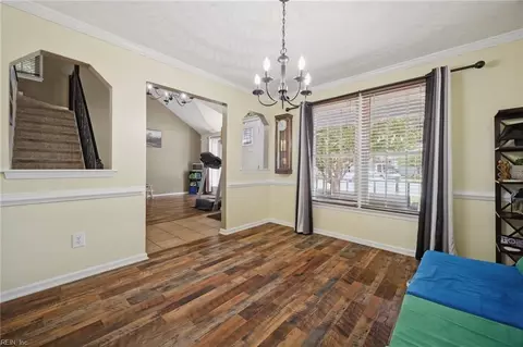 Entry Way - 11 Pin Oak Ct, Hampton, VA 23666 photo 5 of 5