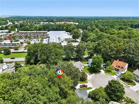 View/Area - 11 Pin Oak Ct, Hampton, VA 23666 photo 2 of 5
