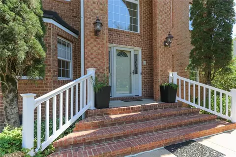 134 Whimbrel Dr, Suffolk, VA 23435